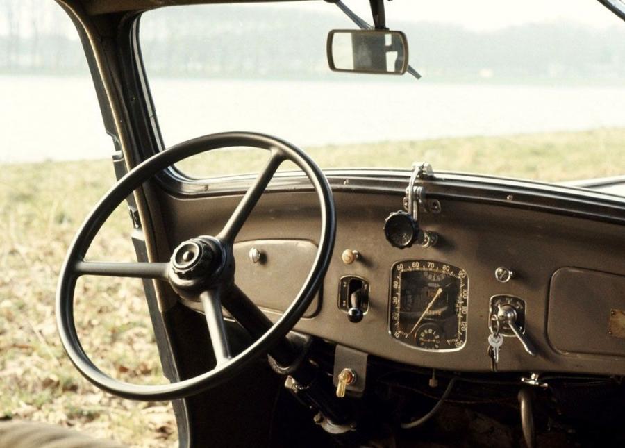  Citroen Traction Avant 1934 года  (фото 48 из 59)